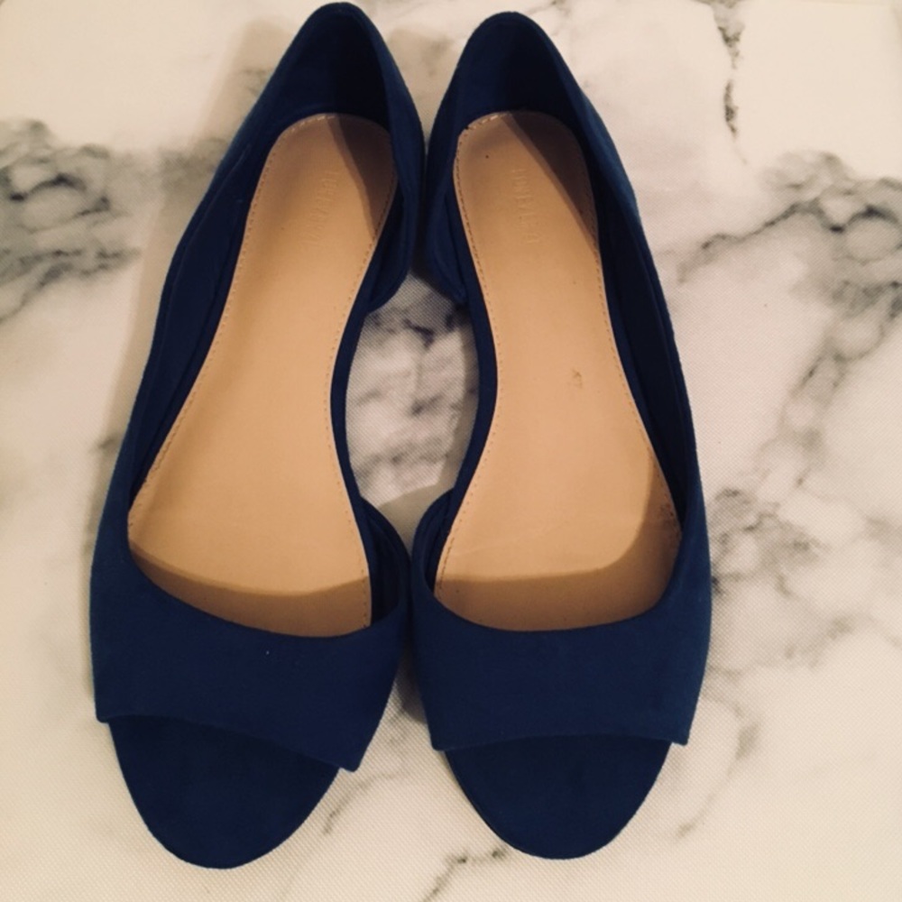 FOREVER21 Opened toed flats